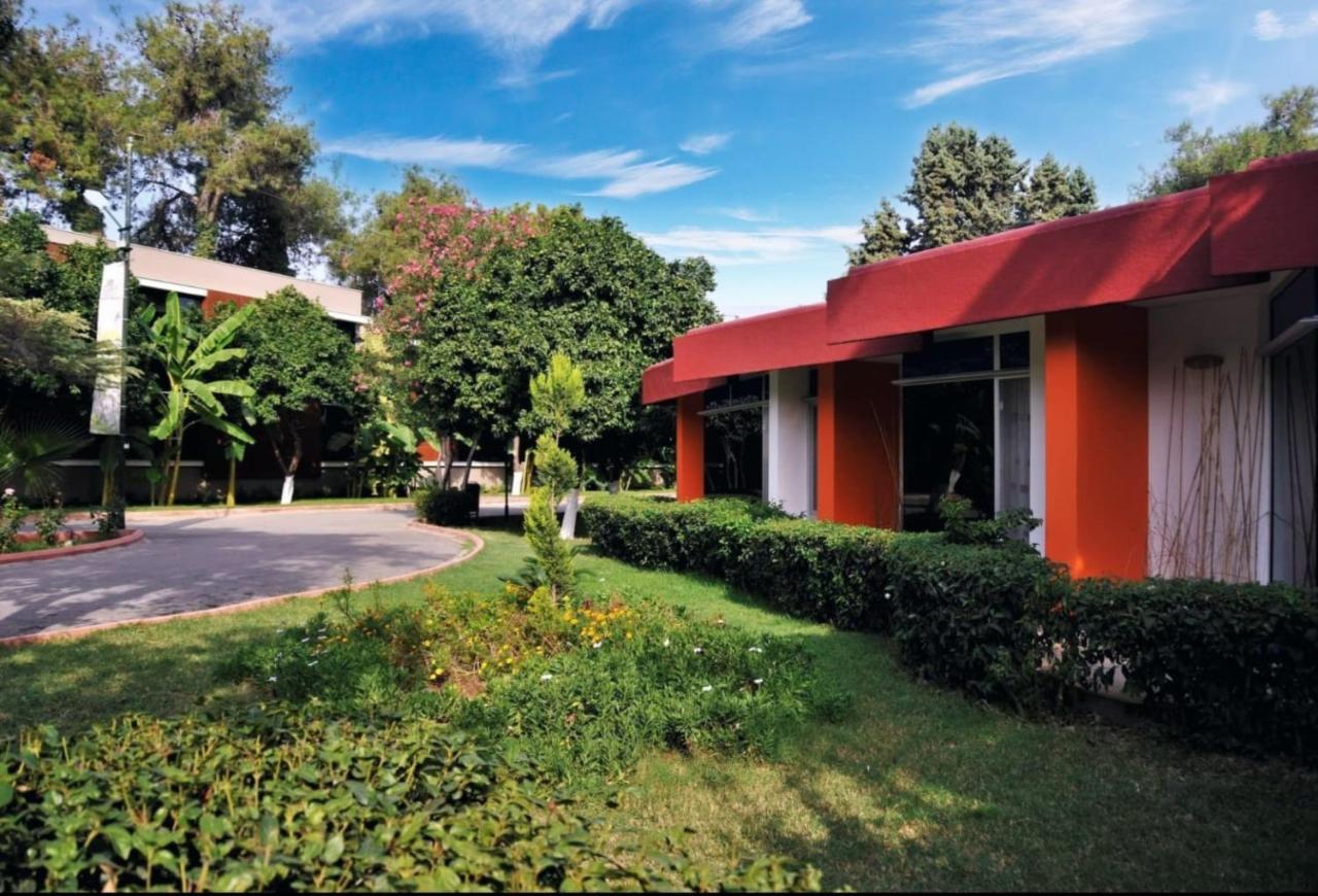 Çetinel Tesisleri Hotel Adana Exterior foto